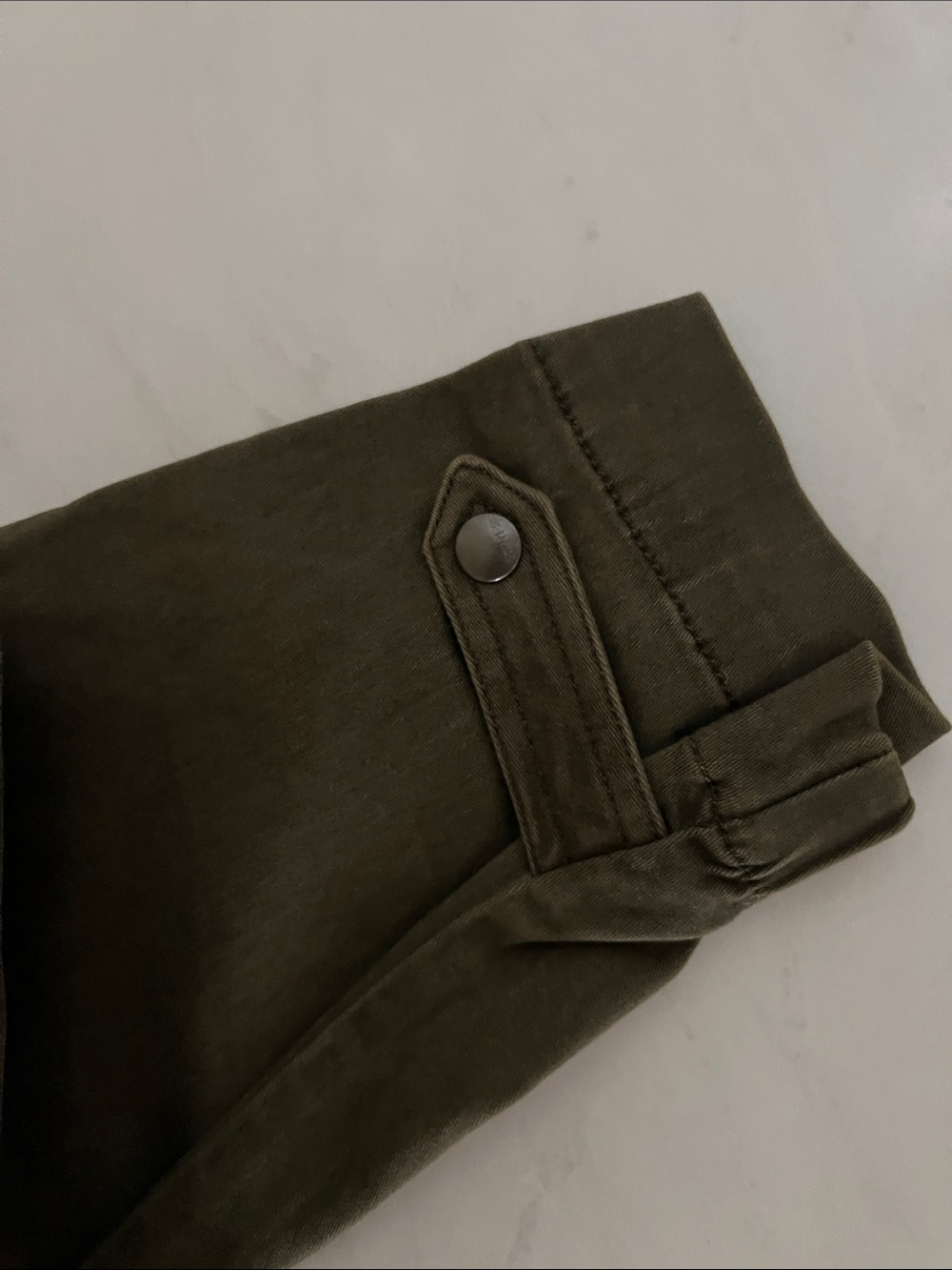 Express Cropped Straight High Rise Jeans - Picture 4 of 4